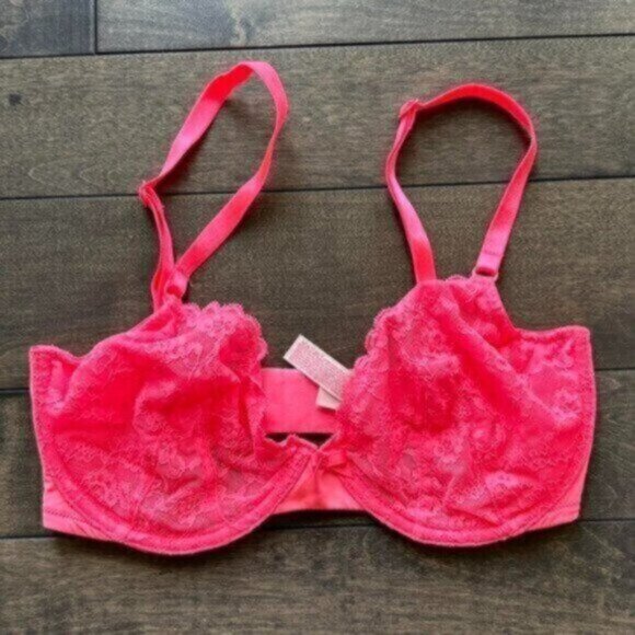 Victoria's Secret Unlined Demi Bra - NEW - Picture 1 of 2